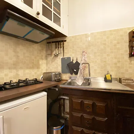 Piata Sfatului Brassai Apartman *