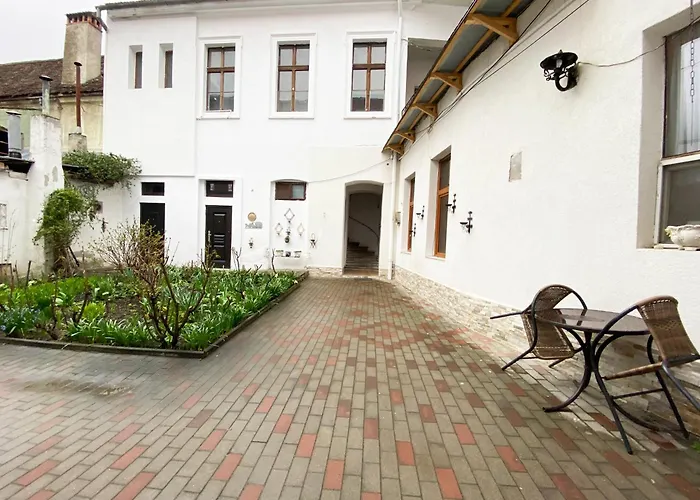 Piata Sfatului Brassai Apartment