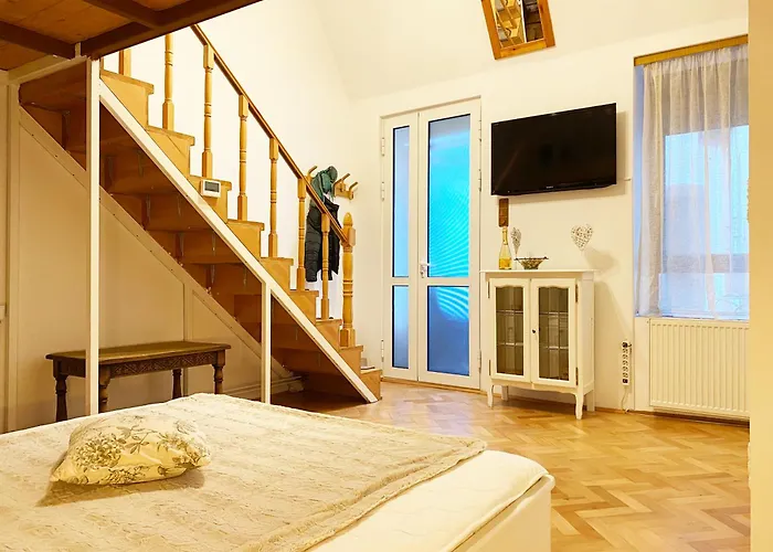 Piata Sfatului Brassai Brasov