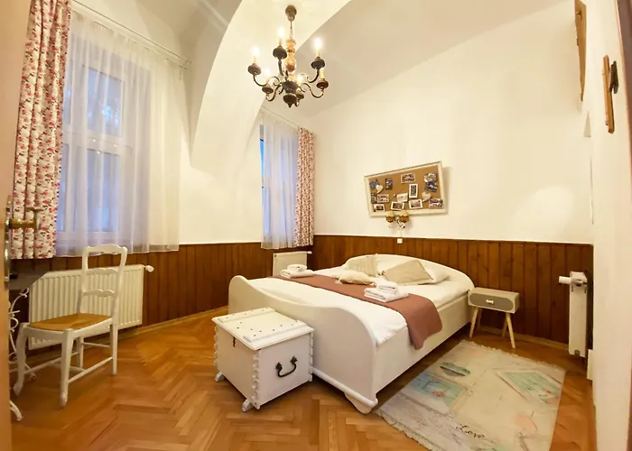 Apartment Piata Sfatului Brassai